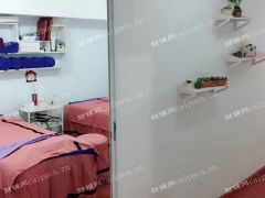 美发店二楼已装修出租做美容